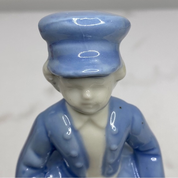 Price Import Porcelain Dutch Boy & Girl Hand Bells - Picture 10 of 16